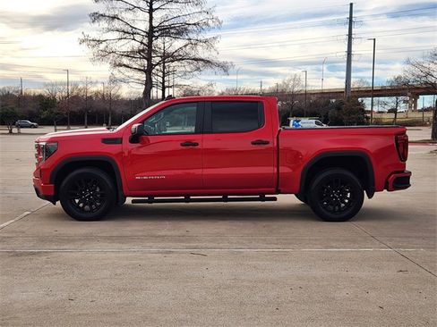 Used 2024 GMC Sierra 1500 Pro w/ Graphite Edition image 4