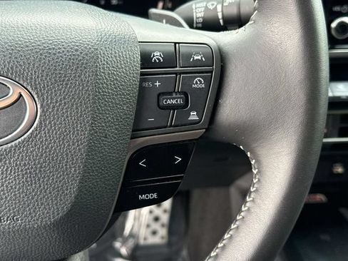 Used 2025 Toyota Camry SE FWD image 25