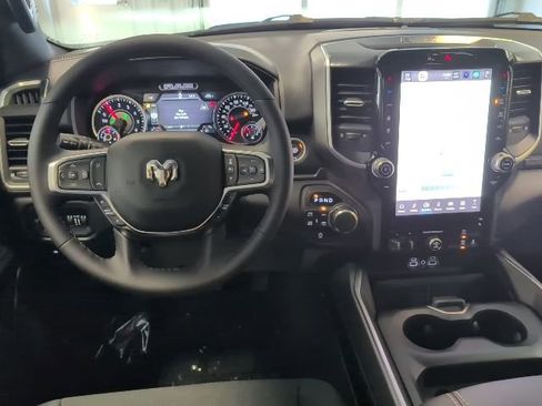 New 2026 RAM 1500 4x4 Crew Cab image 16
