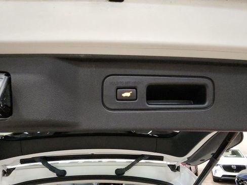 Certified 2023 Honda Pilot Elite image 29