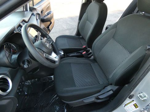 Used 2020 Nissan Versa S image 55