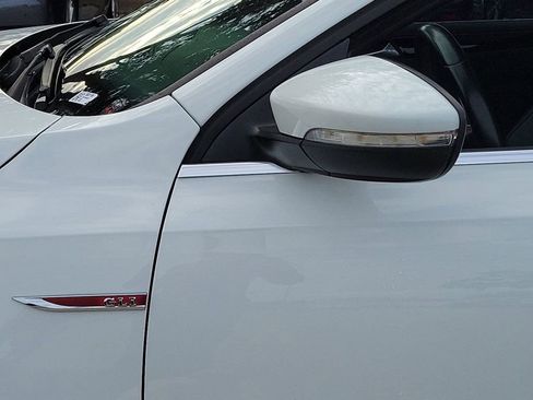 Used 2018 Volkswagen Jetta GLI image 18