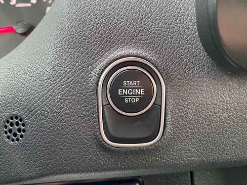 Used 2023 Mercedes-Benz Sprinter 2500 image 19