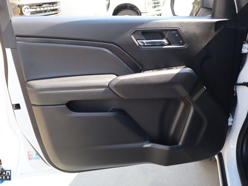 Used 2023 Chevrolet Colorado LT w/ LT Convenience Package II RWD image 12