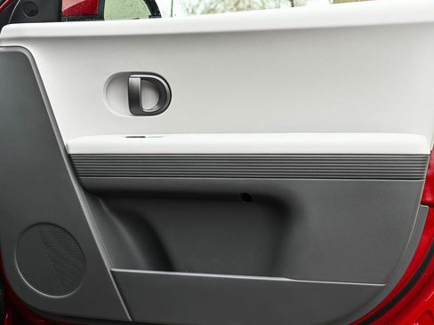 New 2026 Hyundai Ioniq 5 SEL image 9