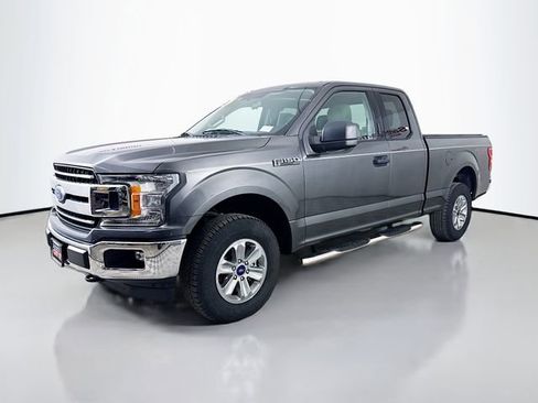 Used 2018 Ford F150 XLT w/ Trailer Tow Package image 4