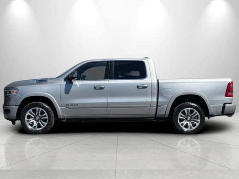 Used 2022 RAM 1500 Limited w/ Body Color Bumper Group AWD/4WD image 5