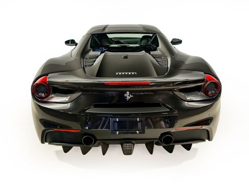 Certified 2018 Ferrari 488 Spider RWD image 7