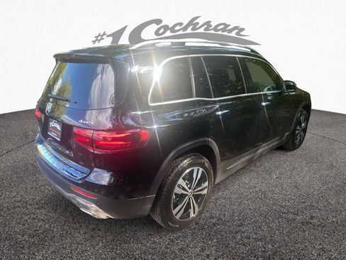 New 2026 Mercedes-Benz GLB 250 4MATIC image 7