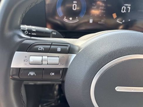 Certified 2024 Hyundai Kona SEL AWD/4WD image 28