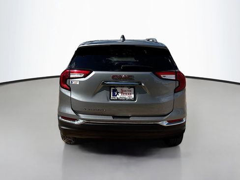 Used 2023 GMC Terrain SLT w/ Infotainment Package II FWD image 6