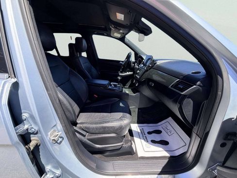 Used 2016 Mercedes-Benz GLE 400 4MATIC image 31