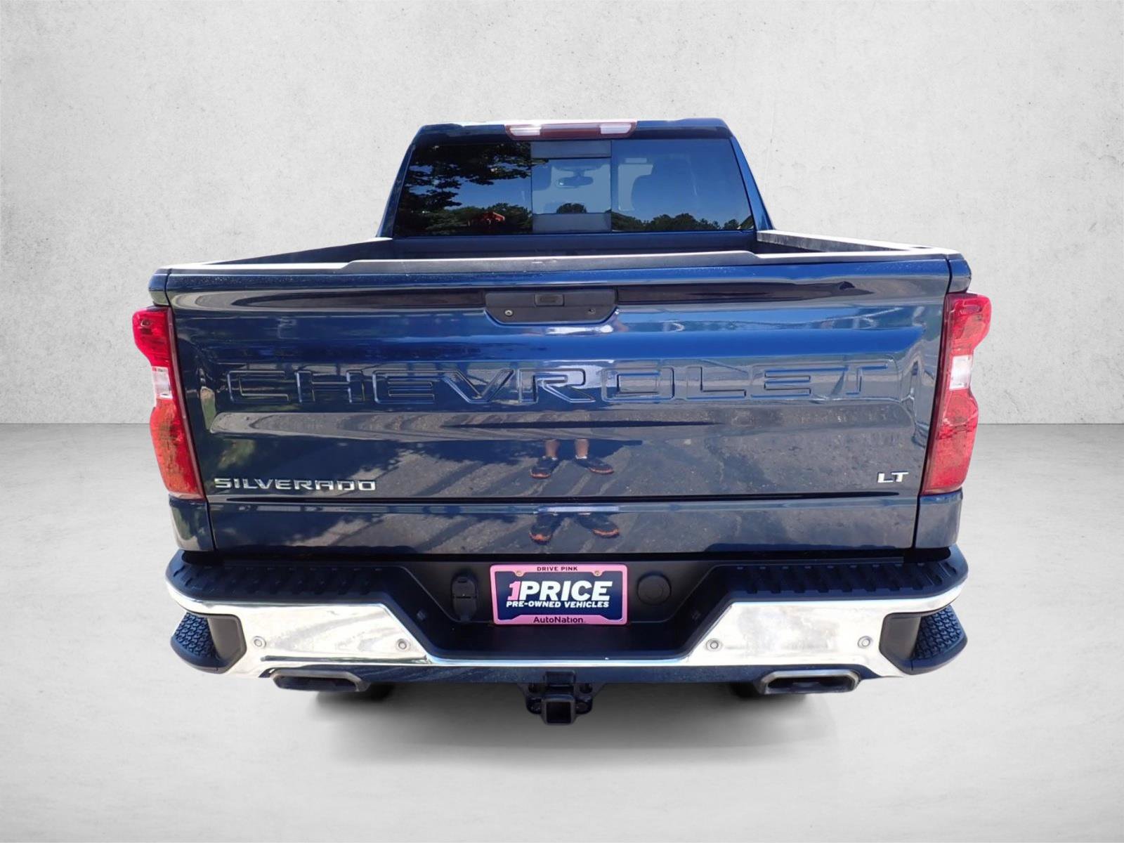 Used 2019 Chevrolet Silverado 1500 LT w/ Texas Edition AWD/4WD image 3