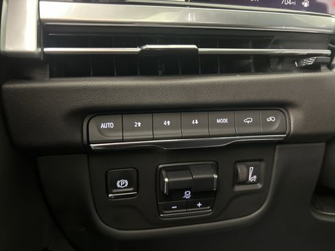 New 2025 Cadillac Escalade Sport w/ Touring Package image 39