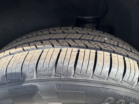 Used 2019 GMC Terrain SLE image 31