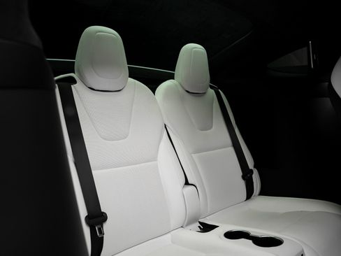 Used 2023 Tesla Model X Plaid image 60