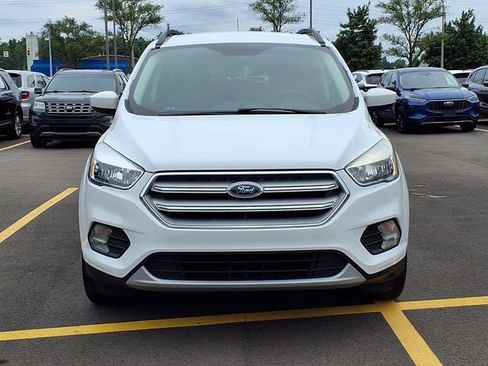 Used 2018 Ford Escape SE FWD image 22