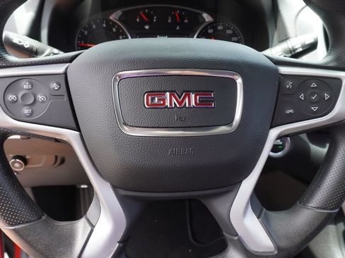 Certified 2023 GMC Terrain SLE w/ Driver Convenience Package FWD image 17