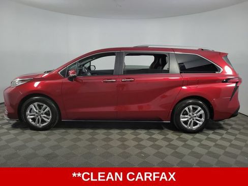 Used 2026 Toyota Sienna Limited FWD image 5
