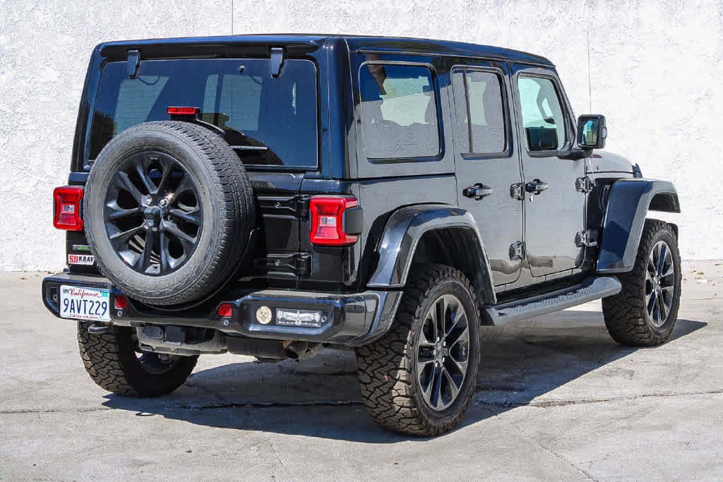 Used 2022 Jeep Wrangler Unlimited Sahara AWD/4WD image 6