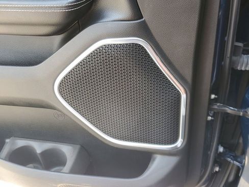 Used 2023 RAM 1500 Laramie RWD image 30