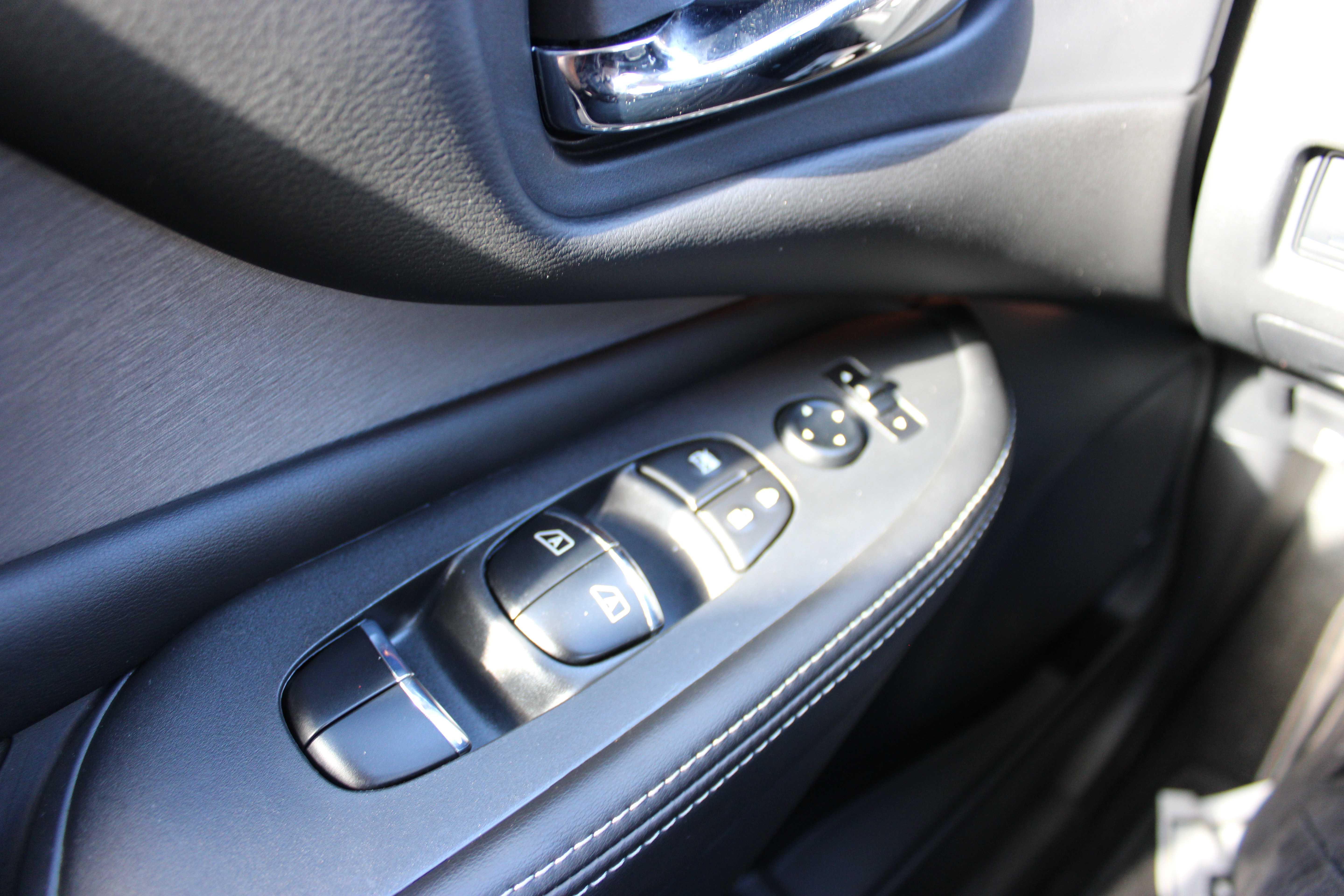 Certified 2024 Nissan Murano SL AWD/4WD image 29