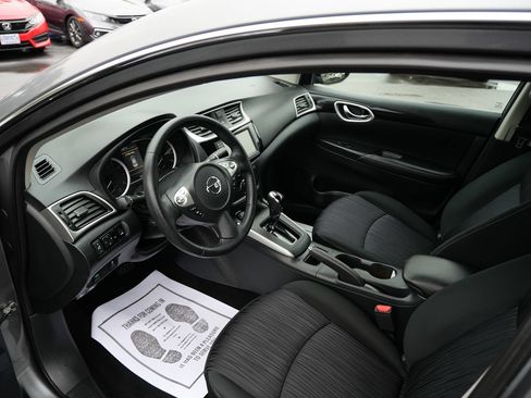 Used 2019 Nissan Sentra SV FWD image 10