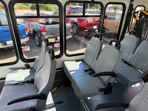Used 2016 Ford E-450 and Econoline 450 Super Duty w/ Shuttle Bus Prep Package RWD image 18