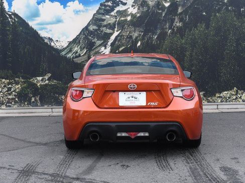 Used 2016 Scion FR-S RWD image 10