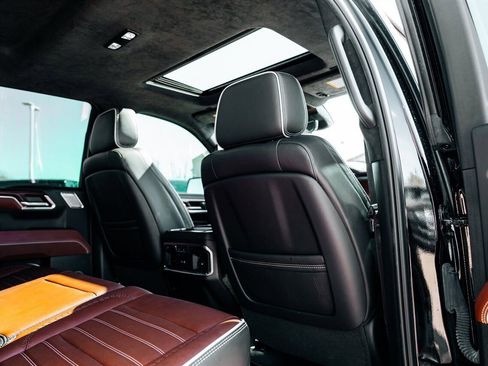 Used 2023 GMC Sierra 1500 Denali Ultimate image 46