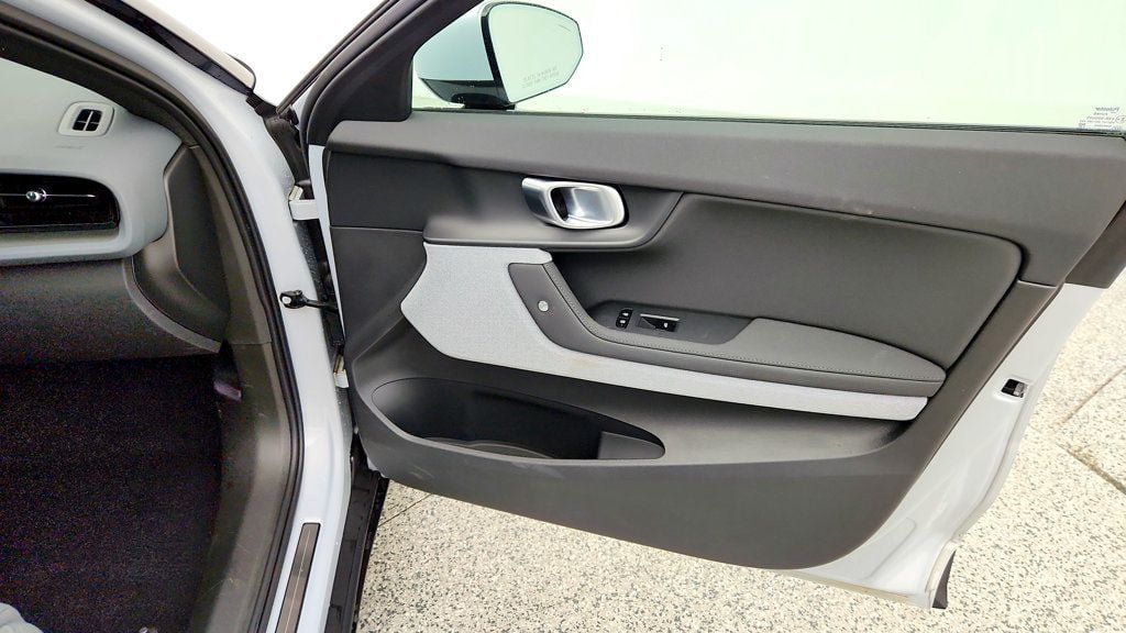Used 2024 Polestar Polestar 2 AWD/4WD image 25