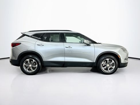 Used 2024 Chevrolet Blazer LT w/ Convenience Package AWD/4WD image 10
