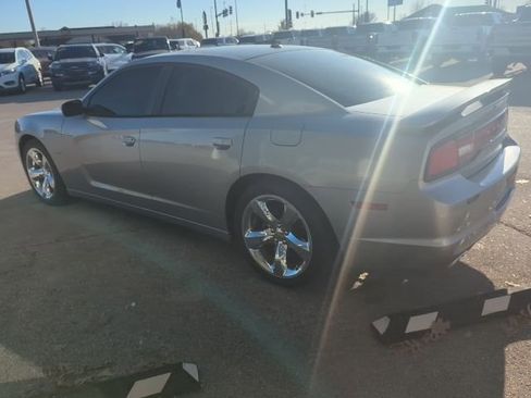Used 2014 Dodge Charger R/T image 5