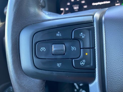 Used 2022 GMC Yukon XL Denali image 27