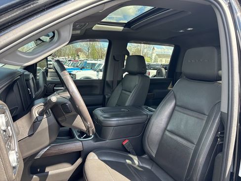 Used 2020 GMC Sierra 2500 Denali w/ Denali Ultimate Package image 4