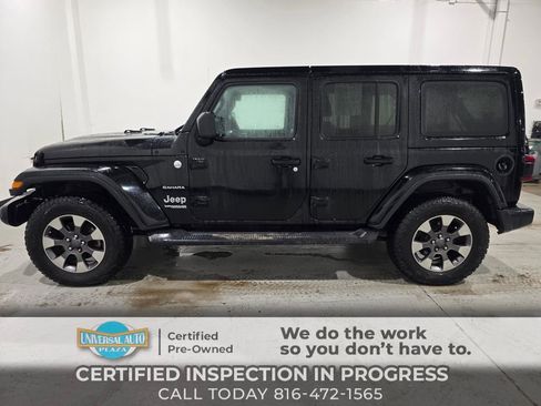 Used 2018 Jeep Wrangler Unlimited Sahara w/ Uconnect 4C Nav & Sound Group image 1