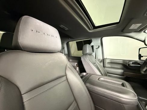 Used 2021 GMC Sierra 2500 Denali w/ Denali Ultimate Package AWD/4WD image 31