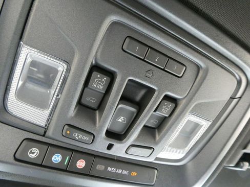 New 2026 GMC Sierra 3500 AT4 w/ AT4 Premium Plus Package AWD/4WD image 27