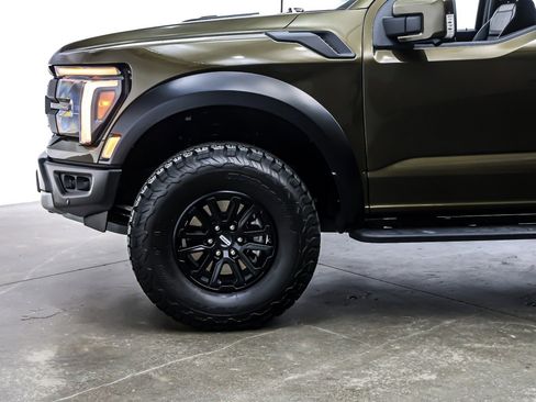 Used 2025 Ford F150 Raptor image 11
