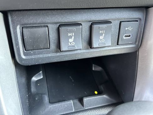 Used 2024 Toyota Corolla Cross AWD Hybrid w/ Convenience Package image 21