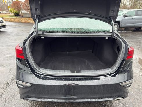 Used 2019 Kia Forte LXS image 13