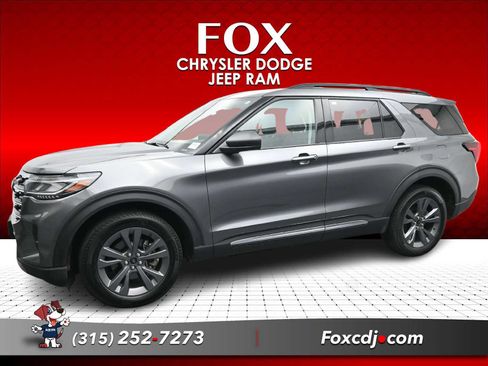 Used 2025 Ford Explorer Active w/ Active Comfort Package AWD/4WD image 1