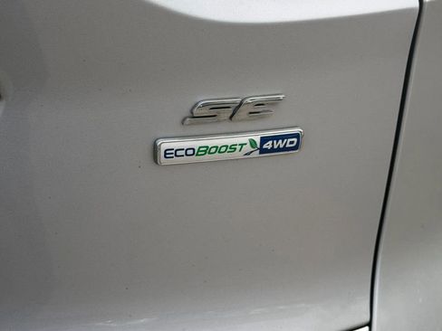 Used 2015 Ford Escape SE w/ Equipment Group 201A AWD/4WD image 22