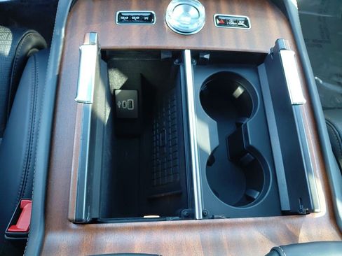 New 2025 Lincoln Navigator Black Label image 39