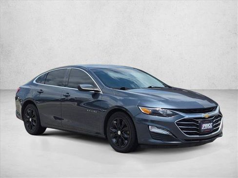 Used 2019 Chevrolet Malibu LT FWD image 3