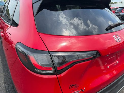 Used 2023 Honda HR-V Sport image 16