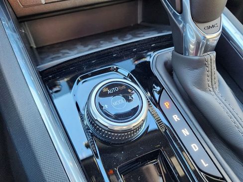 New 2026 GMC Canyon Elevation w/ Convenience Package image 33