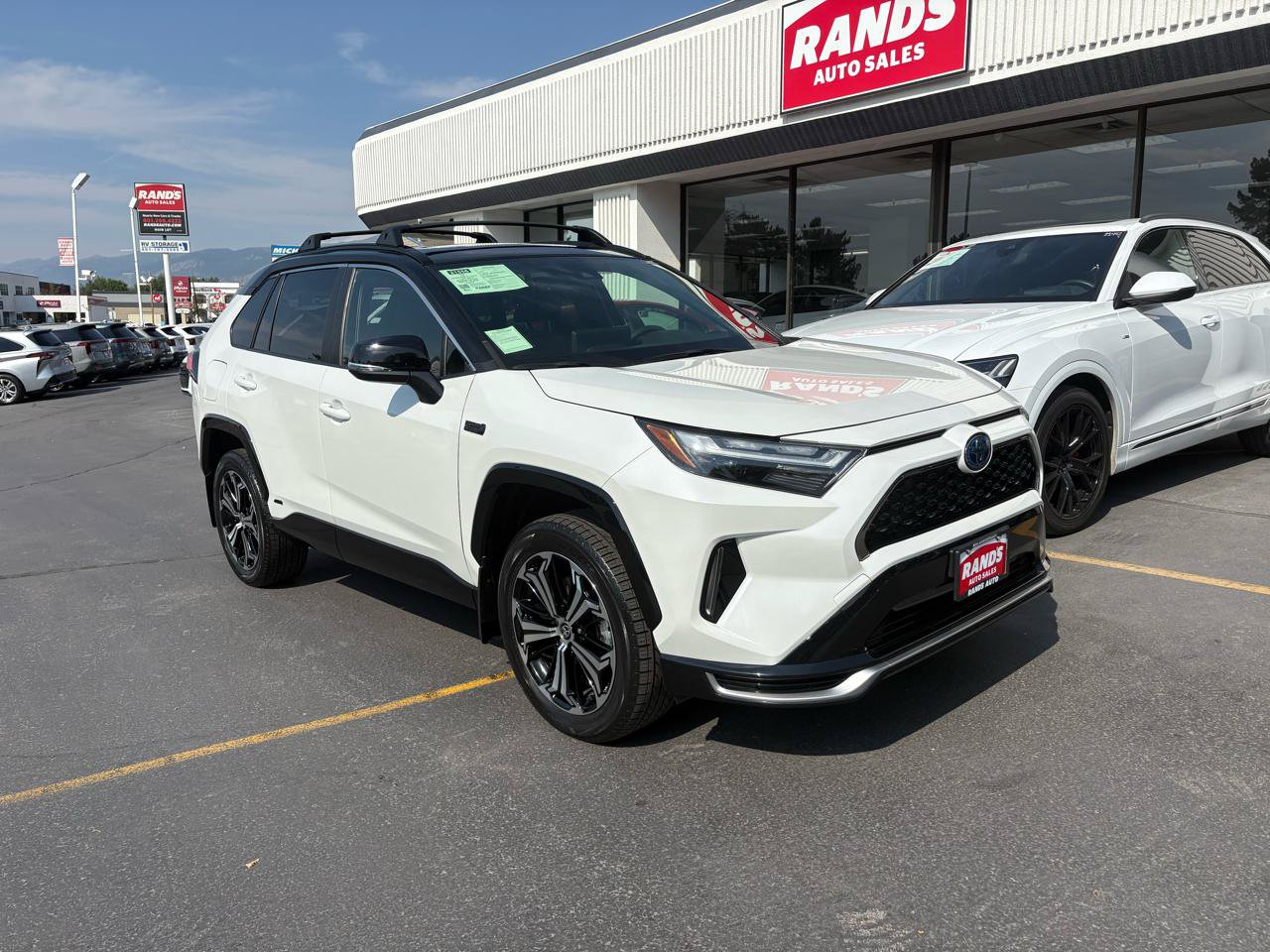 Used 2023 Toyota RAV4 XSE w/ Weather Package AWD/4WD image 2