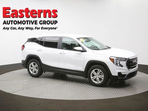 Used 2024 GMC Terrain SLE image 49