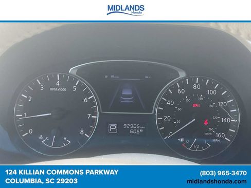 Used 2014 Nissan Pathfinder Platinum FWD image 21